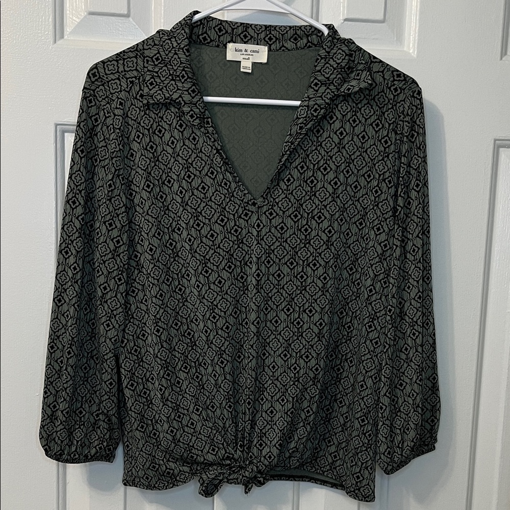 Kim & Cami Green Black Geometric Blouse‎ Top Size S